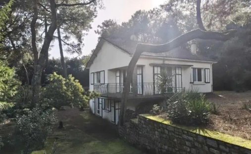 Villa in Les Villages, Saint-Brevin-les-Pins, France 1