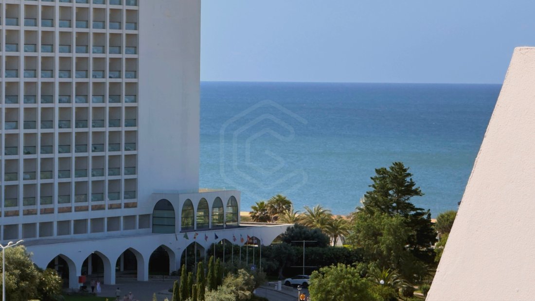 Apartment in Vilamoura, Quarteira, Algarve 1 - 17962297
