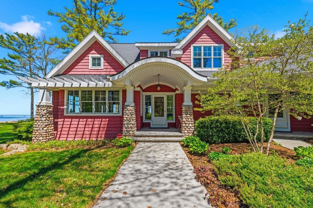 House in Green Bay, Wisconsin, United States 4 - 17960677