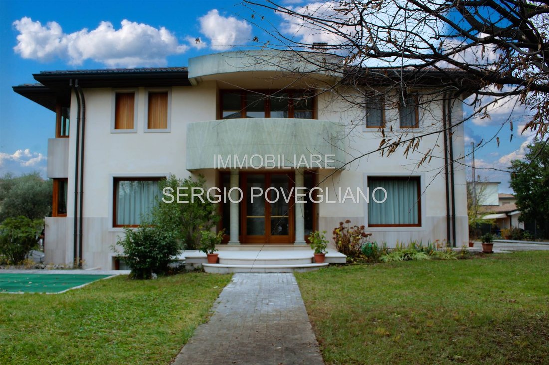 Villa in Saint Mary Del Rovere, Treviso, Italy 3 - 17962038