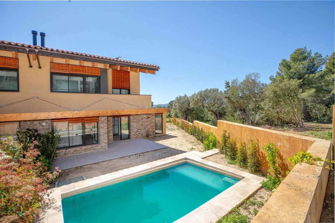 Villa in Regent, Catalonia, Spain 2 - 17099450