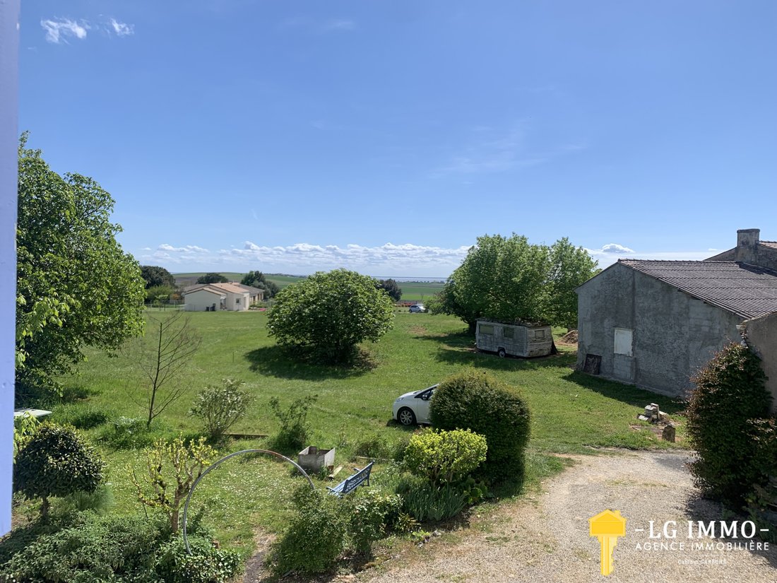 House in Arces, Nouvelle-Aquitaine, France 2 - 17958858