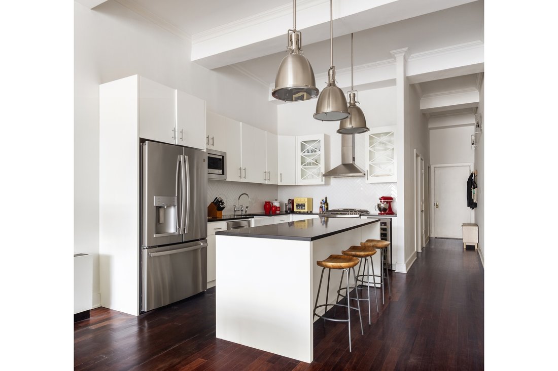 Condo in New York, New York, United States 4 - 17959225
