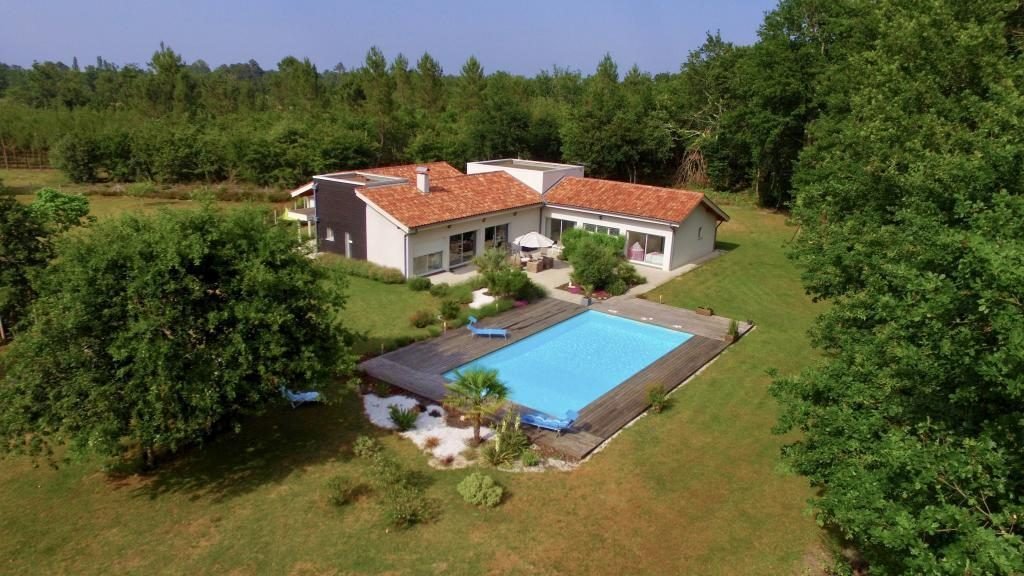 House in Sore, Nouvelle-Aquitaine, France 2 - 17963365