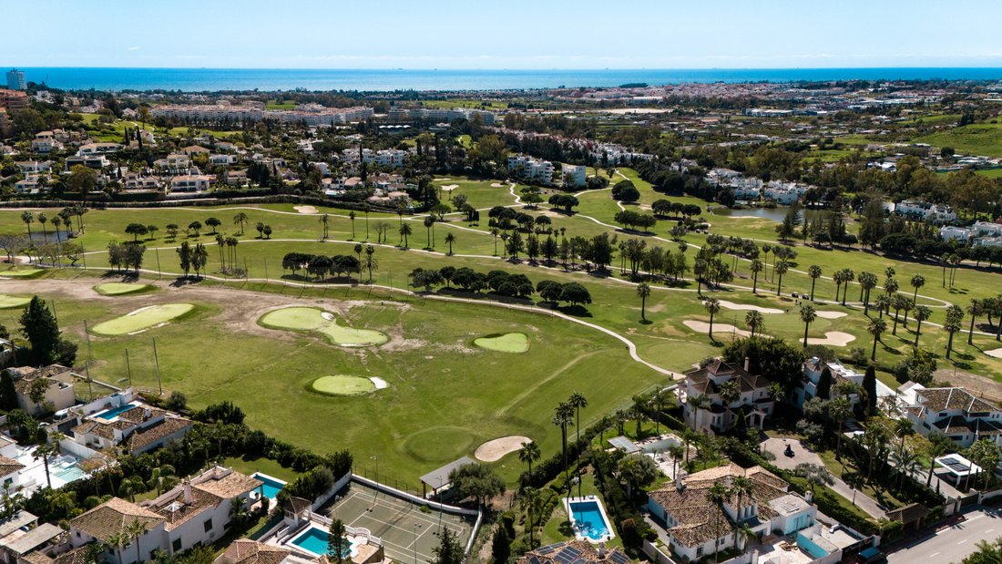 Villa in Nueva Andalucia, Marbella, Spain 5 - 15101142