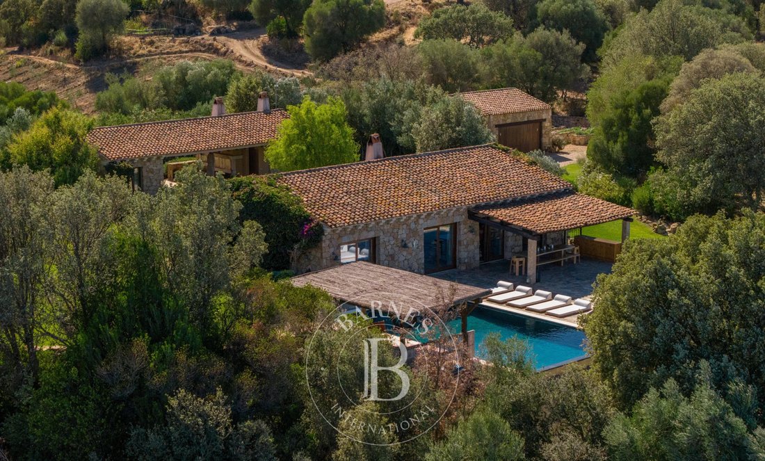 Villa in Luogosanto, Sardinia, Italy 1 - 17959023