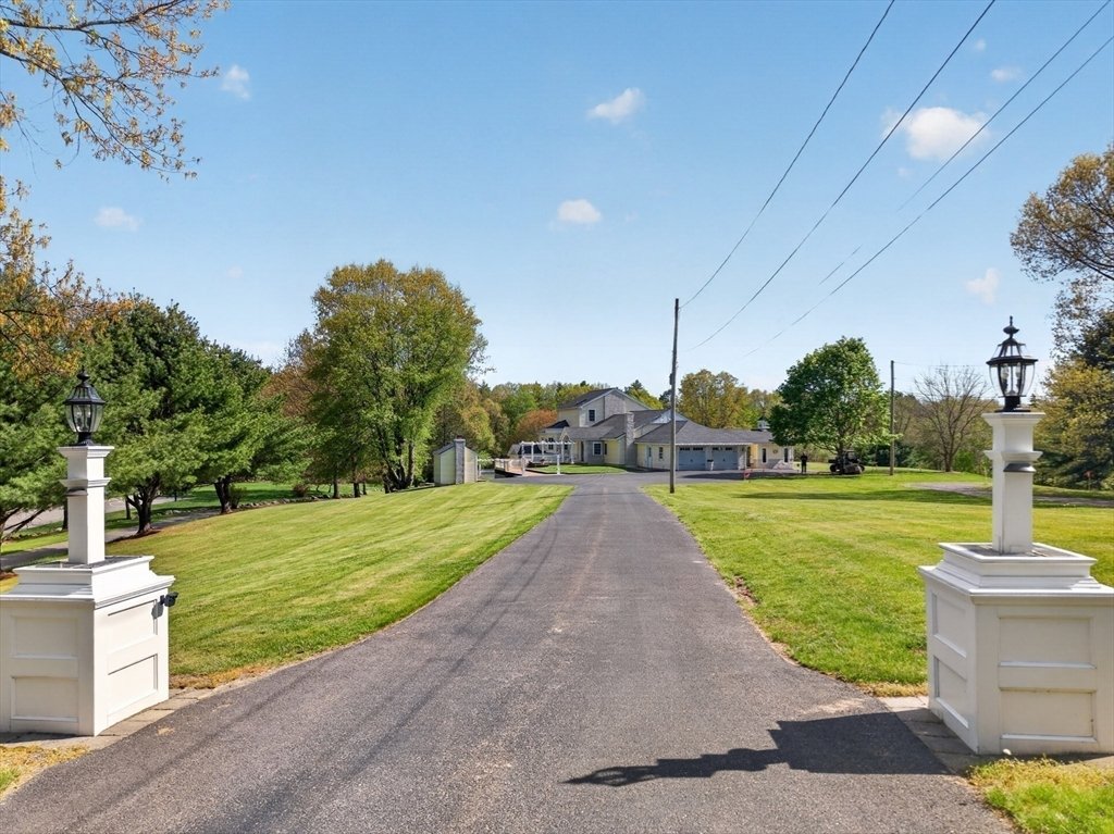House in Lunenburg, Massachusetts, United States 4 - 17959858