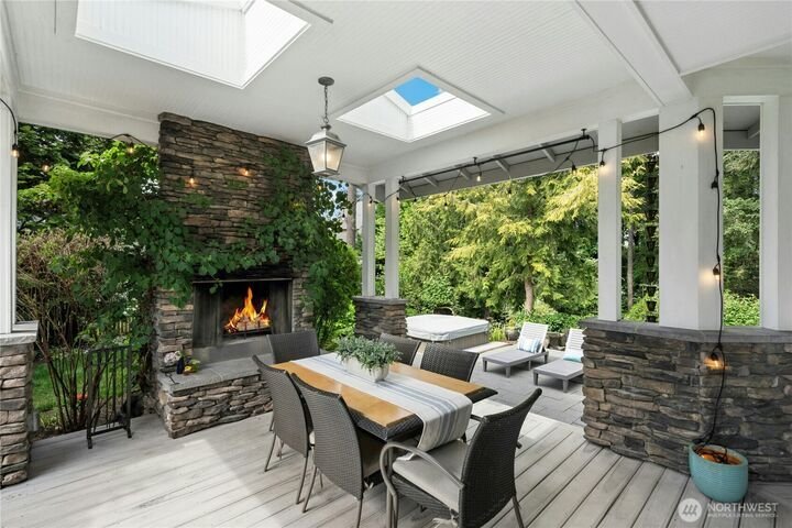House in Bellevue, Washington, United States 5 - 17963549
