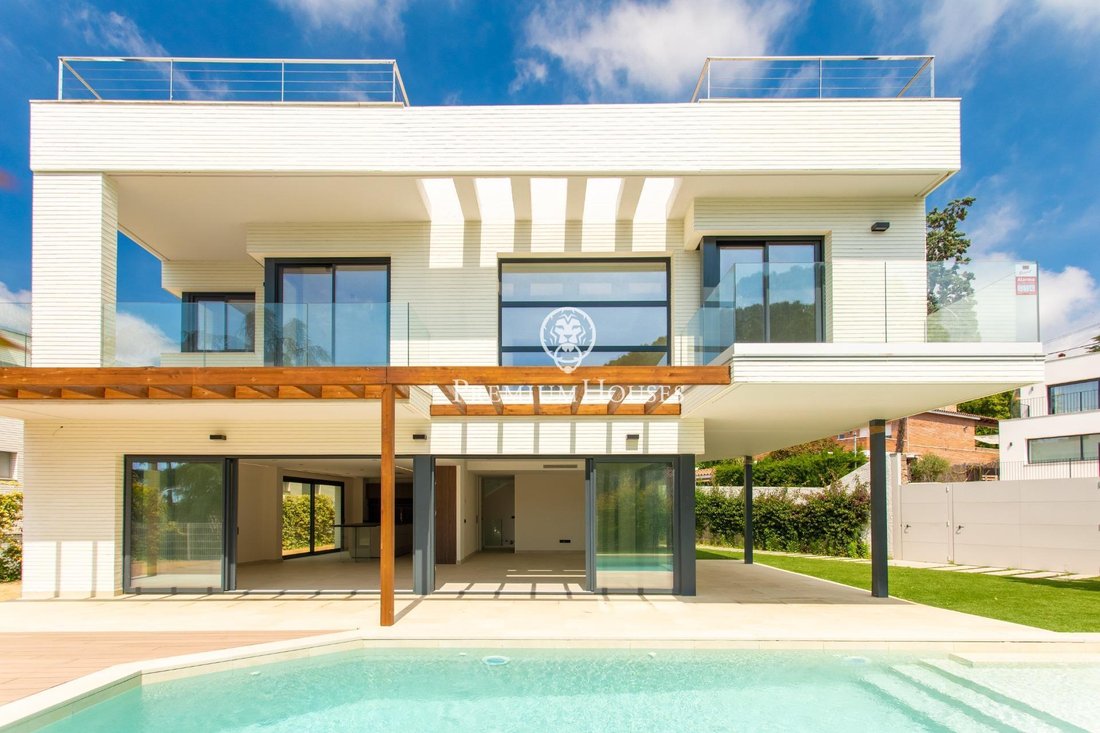 House in Vilassar de Dalt, Catalonia, Spain 2 - 12725551