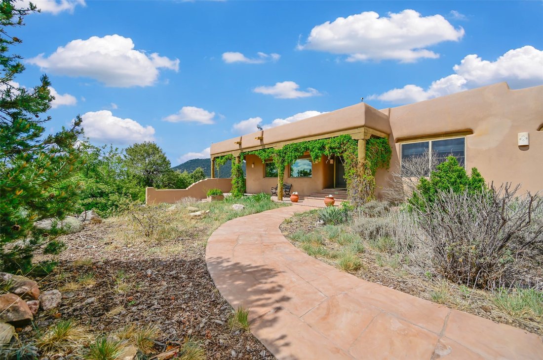 House in Santa Fe, New Mexico, United States 2 - 17960984