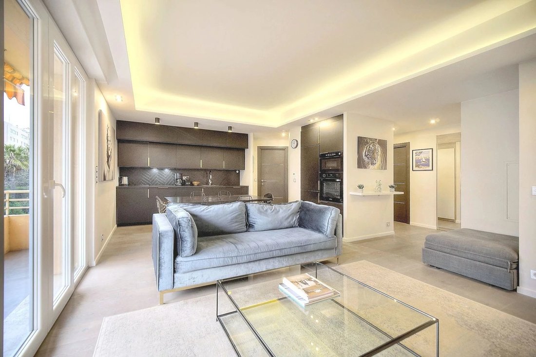 Apartment in Cannes, Provence-Alpes-Côte d'Azur, France 1 - 17958005