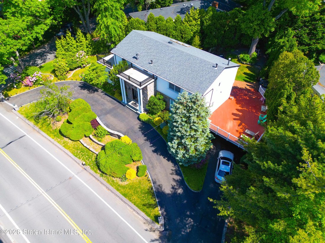 House in New York, New York, United States 3 - 17960556