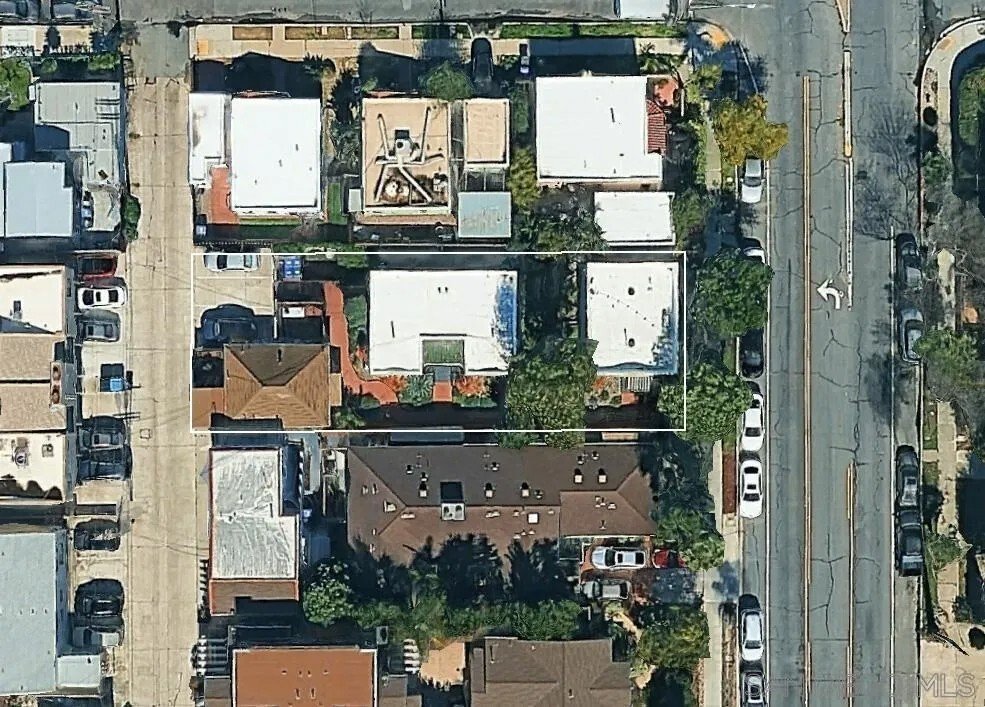 San Diego, California, United States 3 - 17523894
