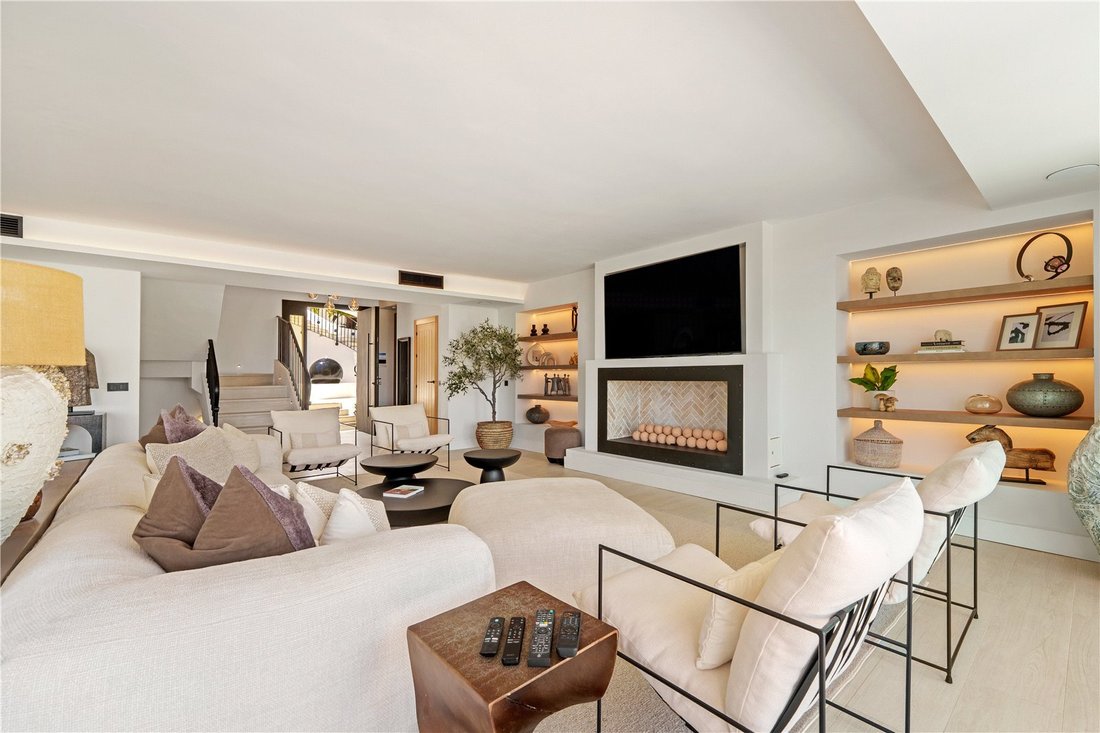 House in Nueva Andalucia, Marbella, Spain 3 - 17959265