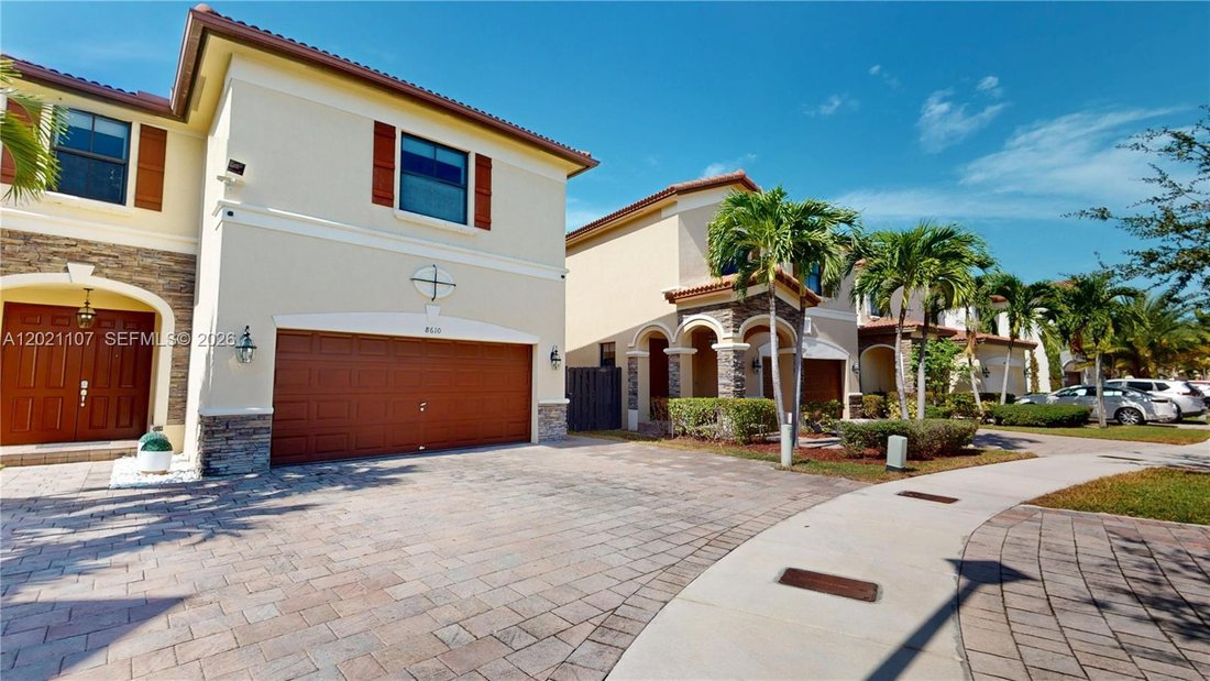 House in Doral, Florida, United States 2 - 17957966