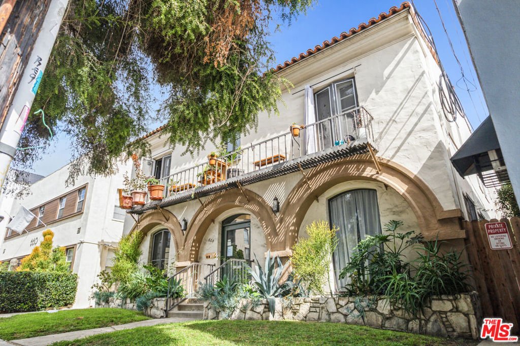 Los Angeles, California, United States 4 - 17961081