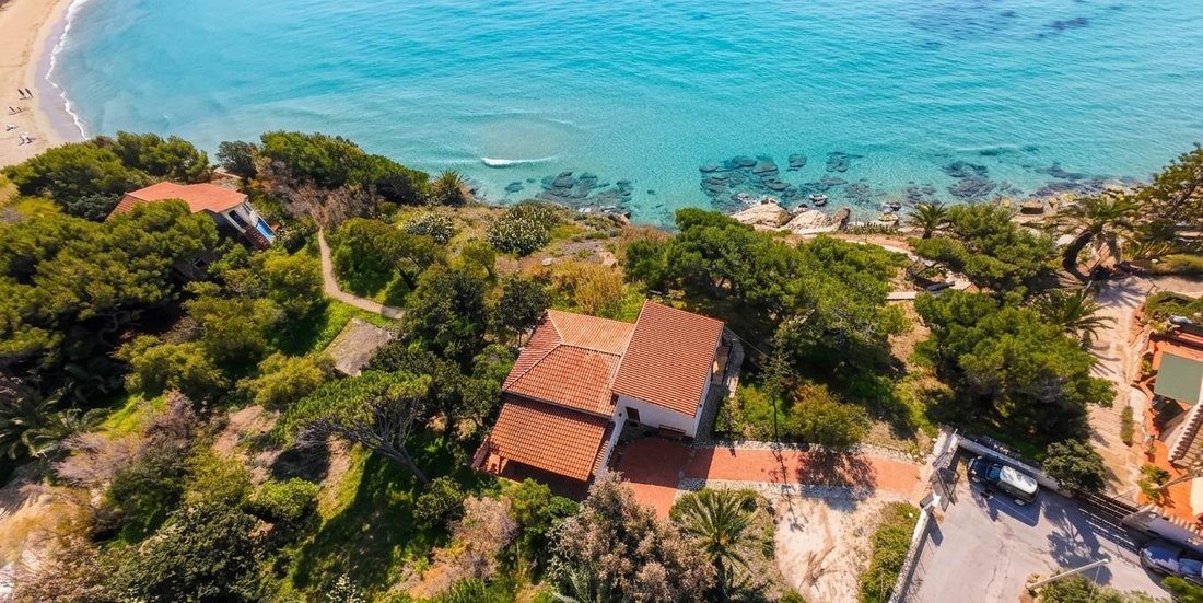 Villa in Realmonte, Sicily, Italy 1 - 16723232