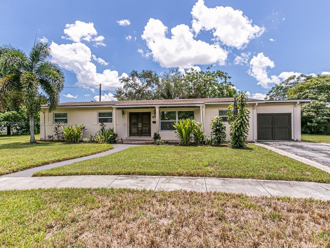 House in Miami, Florida, United States 1 - 17960796