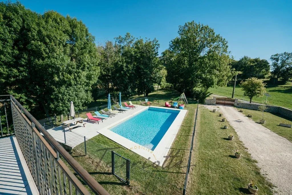 Farm Ranch in Le Poet-Celard, Auvergne-Rhône-Alpes, France 5 - 17957897