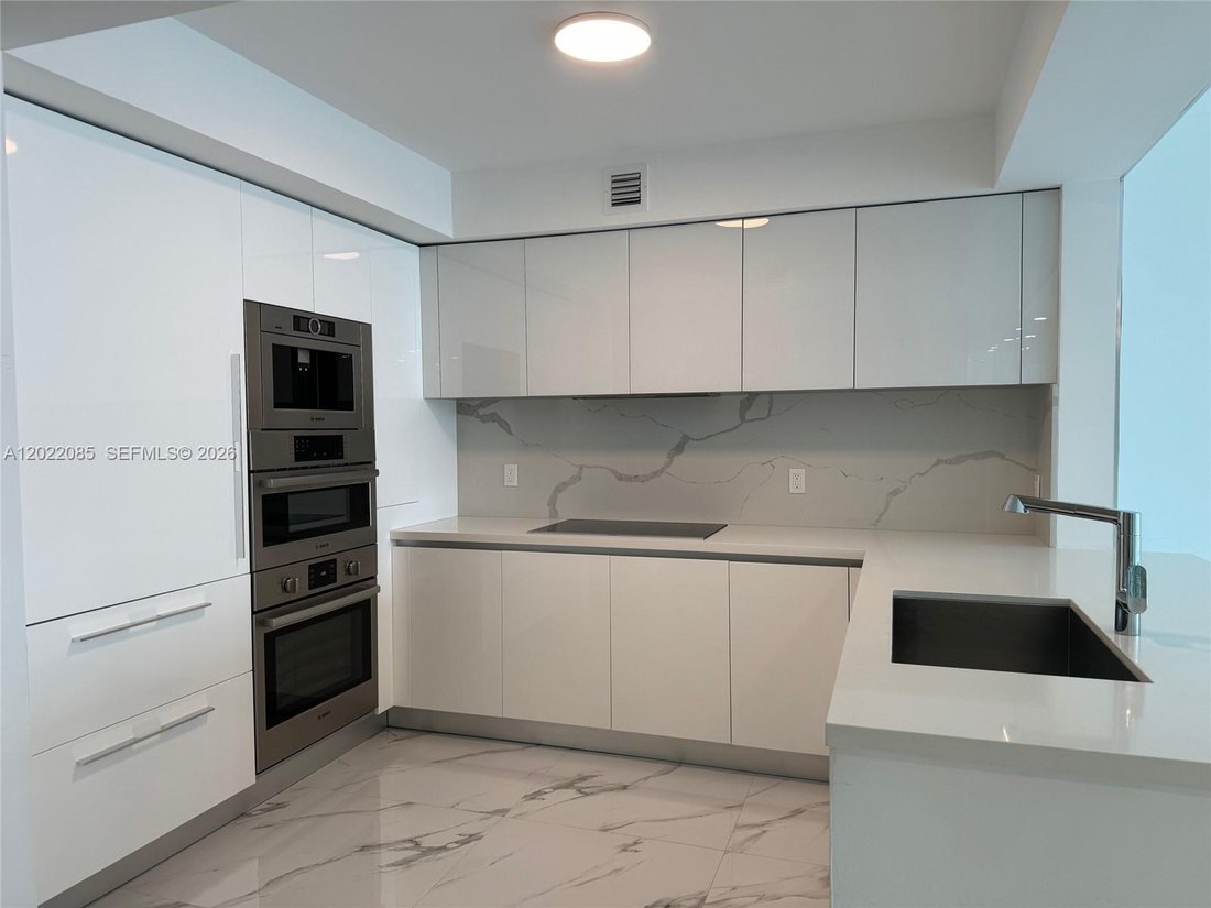 Condo in Sunny Isles Beach, Florida, United States 5 - 17960763