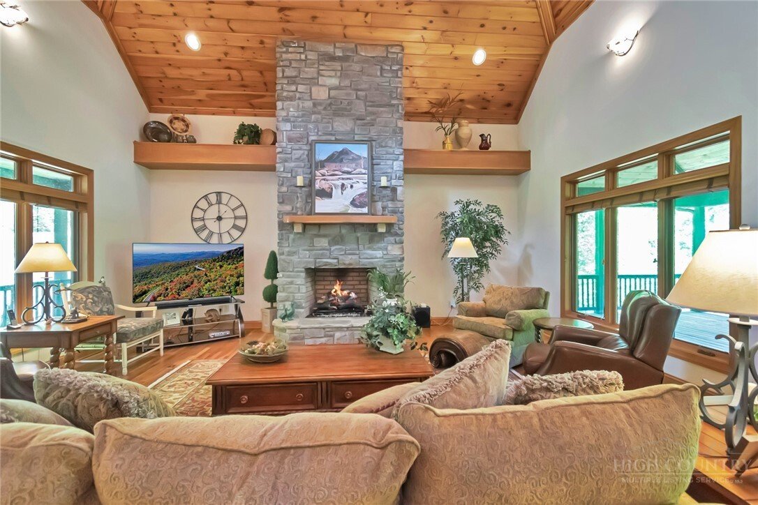 House in Newland, North Carolina, United States 4 - 17960539