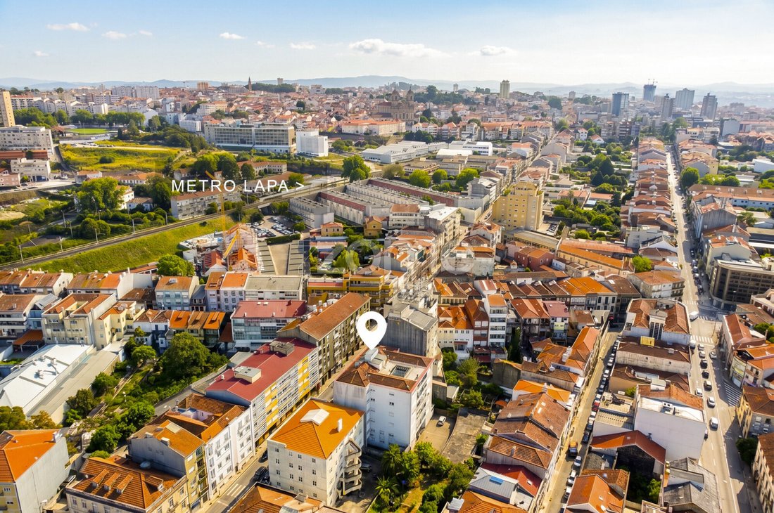 Apartment in Cedofeita, Santo Ildefonso, Se, Miragaia, Sao Nicolau e Vitoria, Porto District, Portugal 5 - 17962271