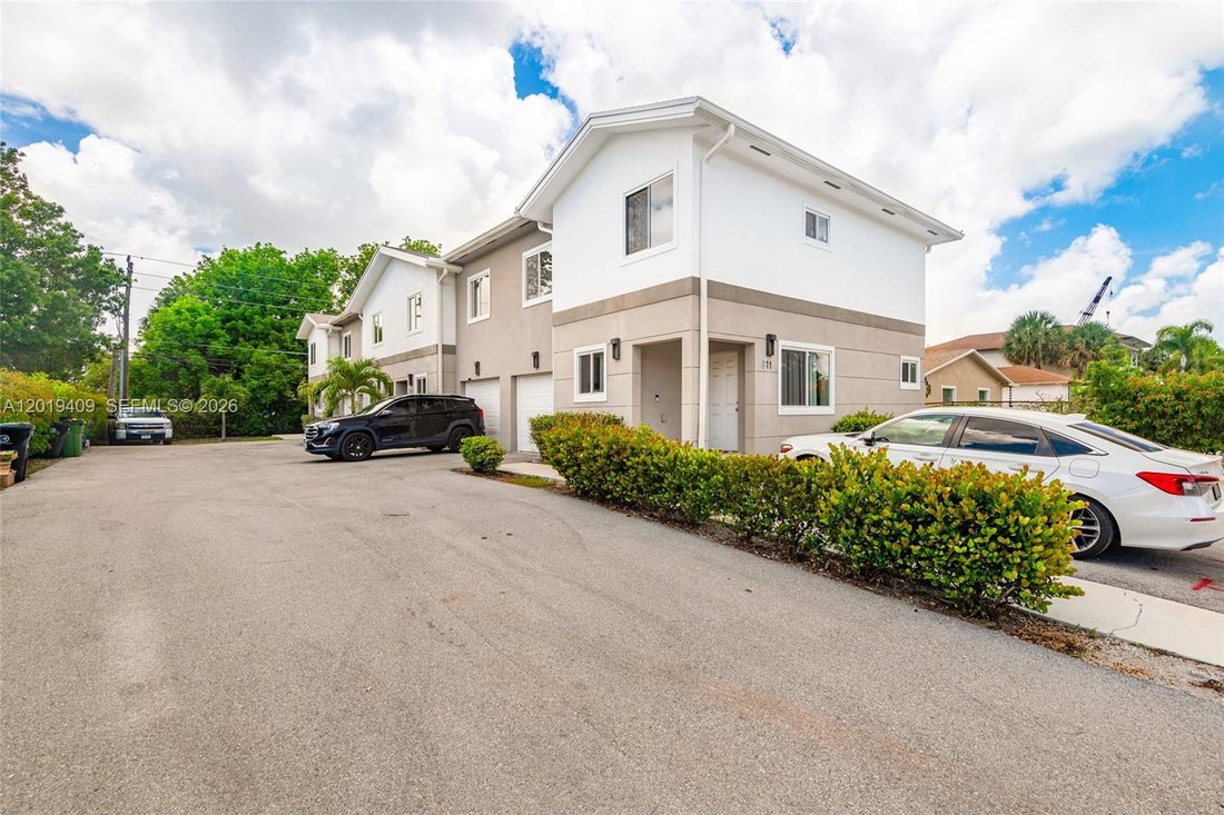 Wilton Manors, Florida, United States 1 - 17960825