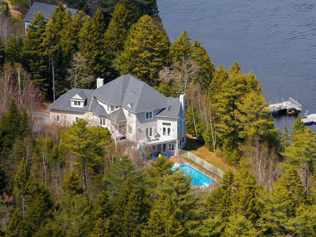 House in Tantallon, Nova Scotia, Canada 1 - 17961988