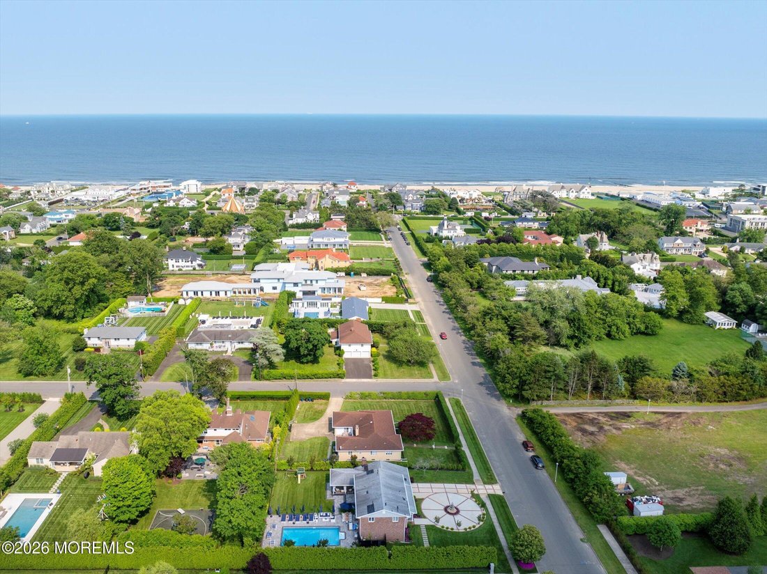 House in Long Branch, New Jersey, United States 5 - 17957899