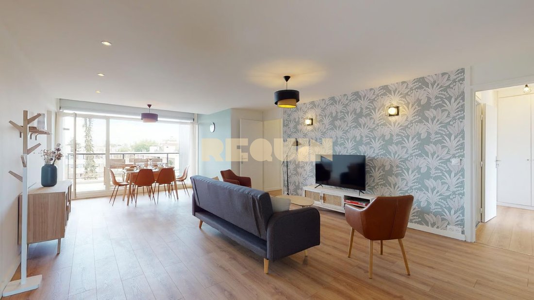 Apartment in Lille Sud, Lille, France 1 - 17893254
