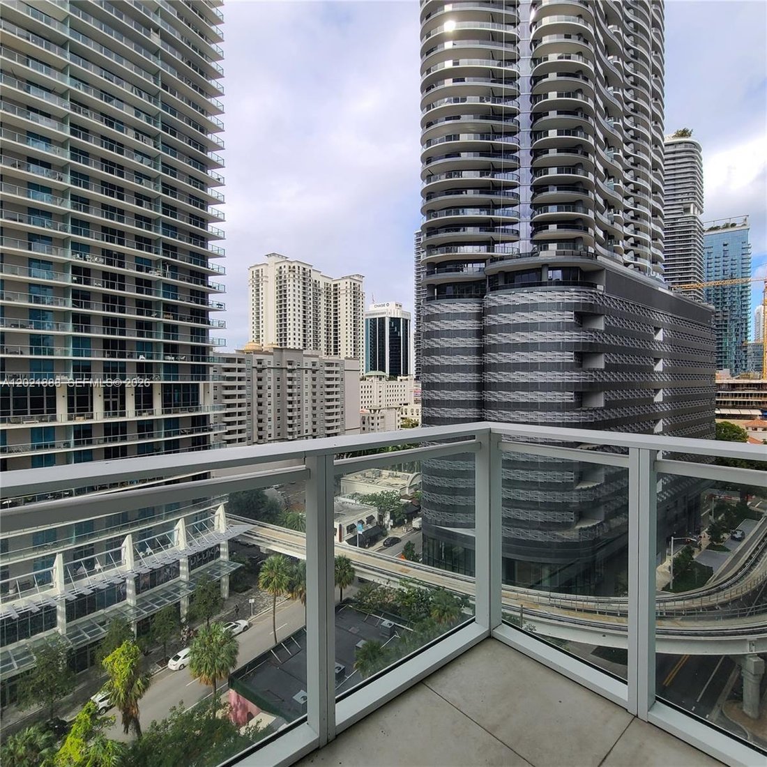 Condo in Miami, Florida, United States 3 - 17960765