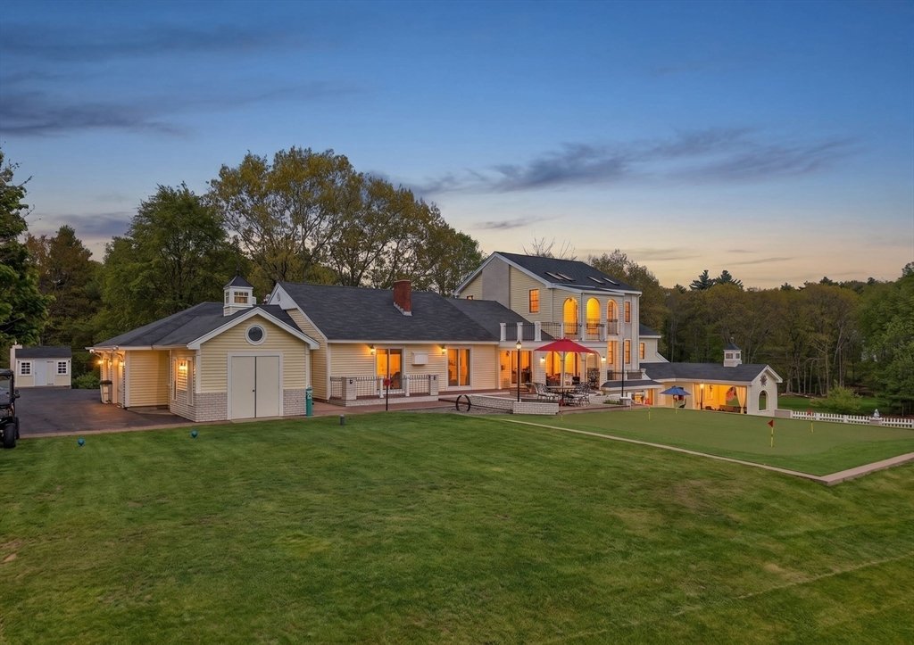 House in Lunenburg, Massachusetts, United States 2 - 17959858