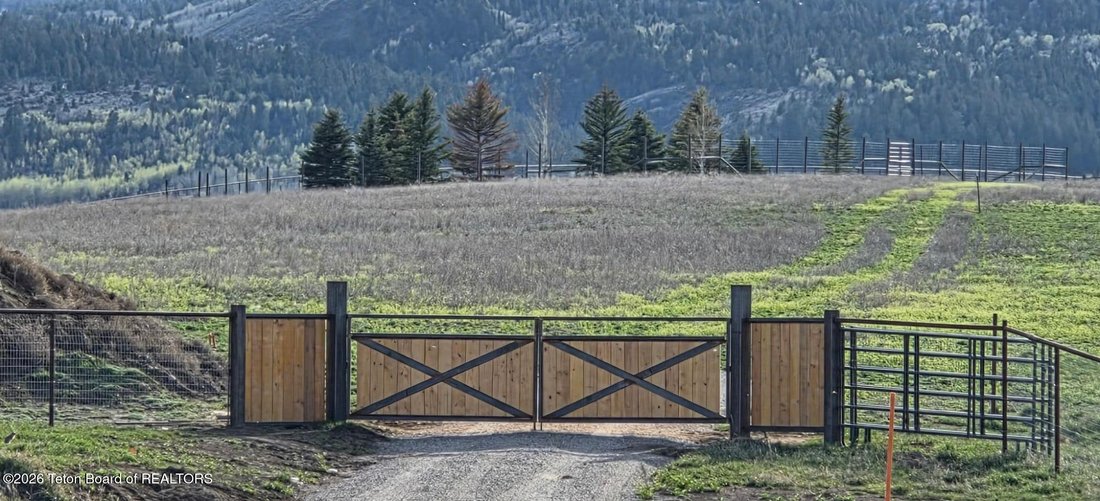 Land in Tetonia, Idaho, United States 2 - 17961977