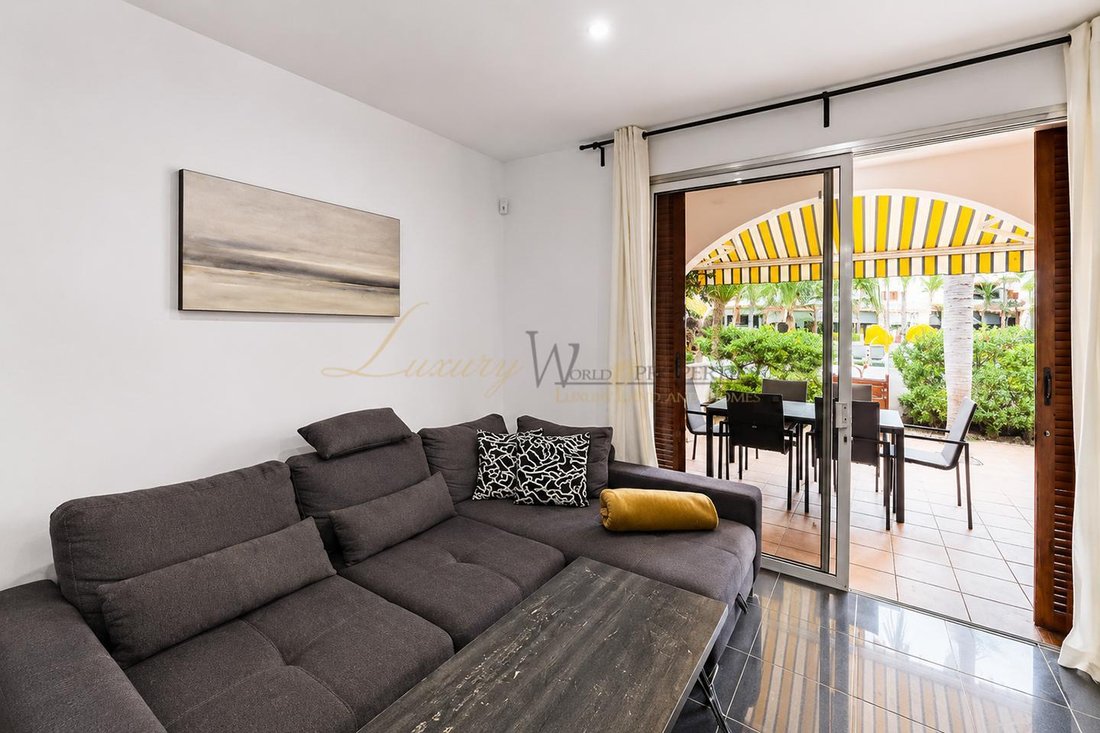Villa in Playa de las Americas, Canary Islands, Spain 4 - 17958642