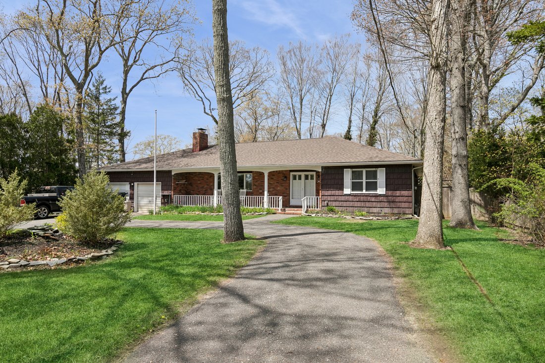 House in Peconic, New York, United States 1 - 17768516