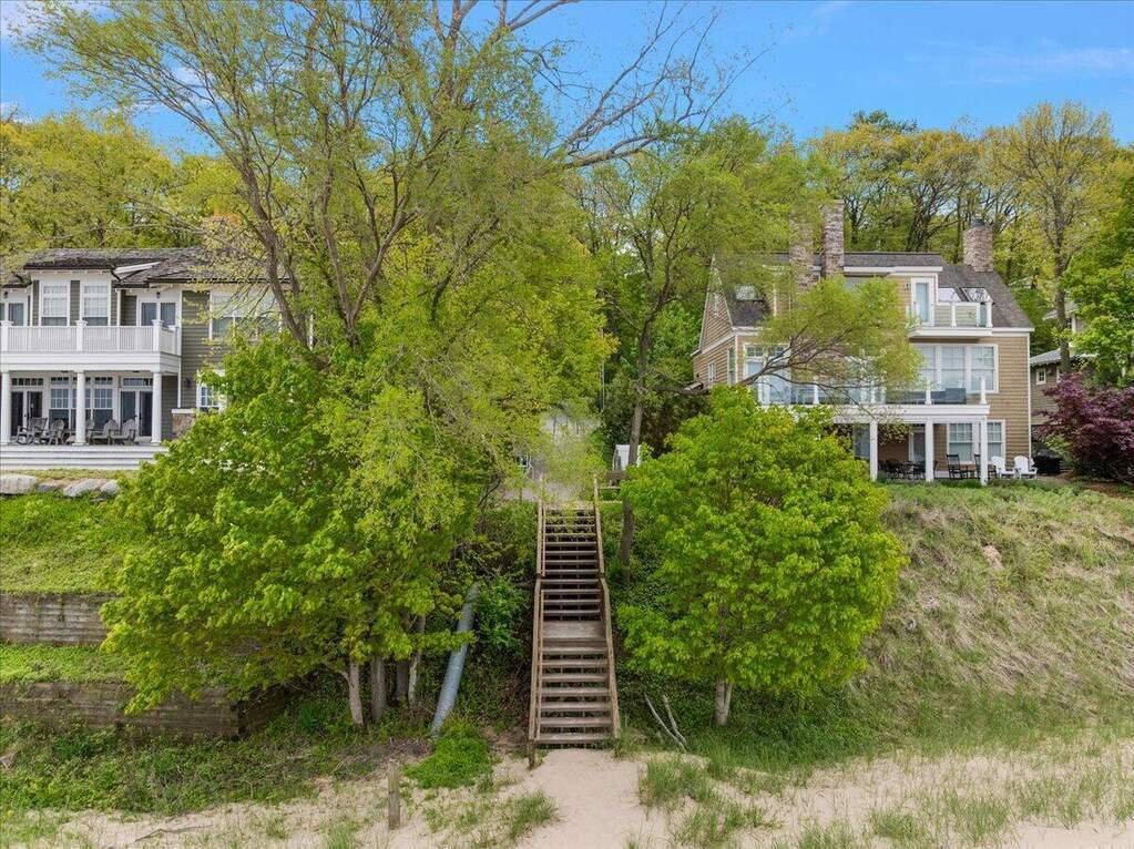 House in Sawyer, Michigan, United States 5 - 17963258