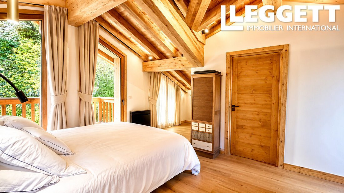 Chalet in Saint-Bon-Tarentaise, Courchevel, France 1 - 16842253