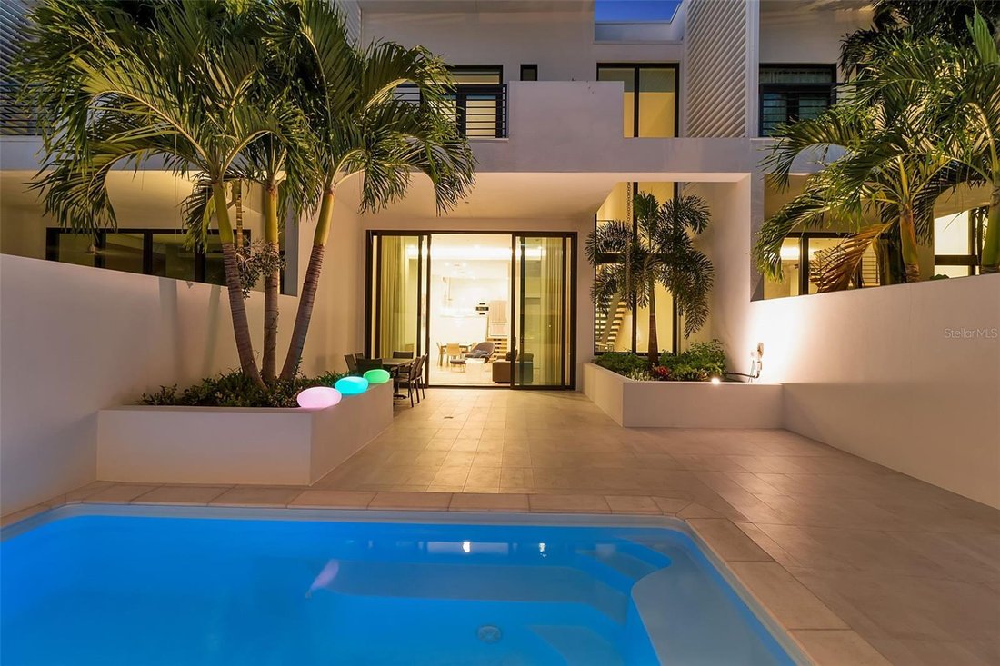 Condo in Sarasota, Florida, United States 3 - 16541314