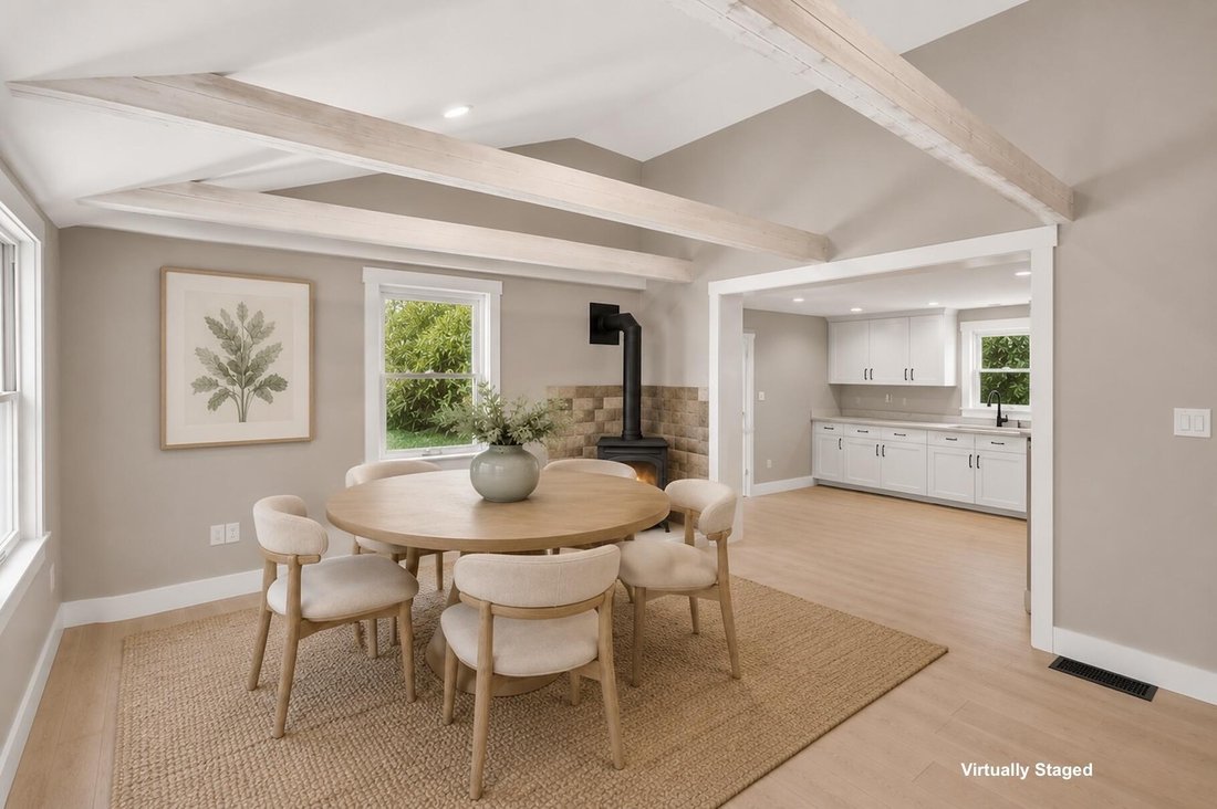 House in Mashpee, Massachusetts, United States 3 - 17959319