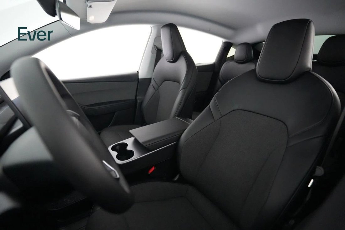Suv in San Francisco, CA, United States 4 - 17867935