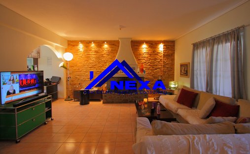 House in Vrilissia, Attica, Greece 1