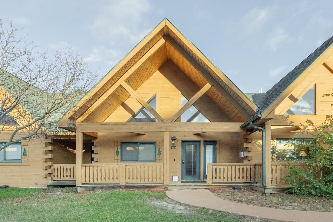 Townhouse in Warrens, Wisconsin, United States 2 - 17958113