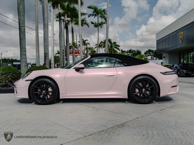 Cabriolet in Palm Beach, FL, United States 3 - 17958028