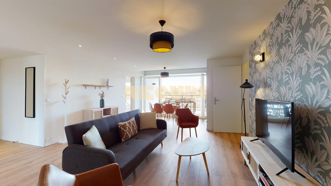 Apartment in Lille Sud, Lille, France 3 - 17893254