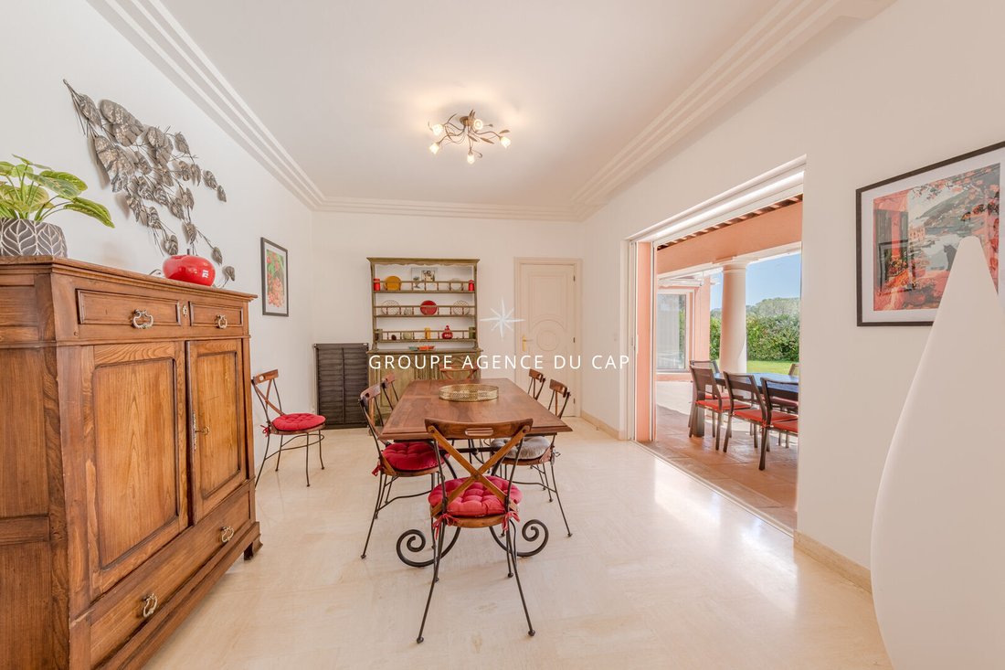 Villa in Le Dramont-Agay-Anthéor-Le Trayas, Saint-Raphaël, France 5 - 17962900
