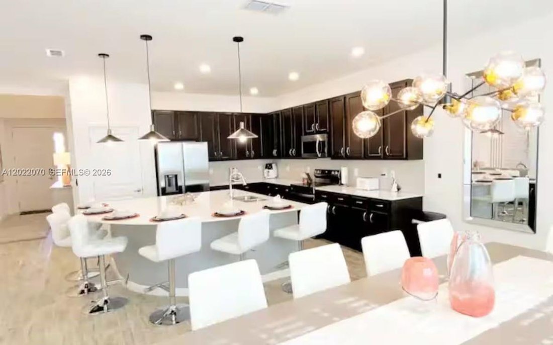 House in Kissimmee, Florida, United States 3 - 17960772