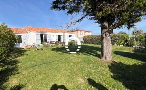 House in Prefailles, Pays de la Loire, France 1