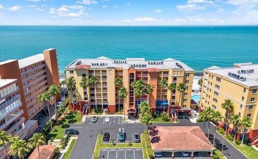 Condominio en Madeira Beach, Florida, Estados Unidos 1