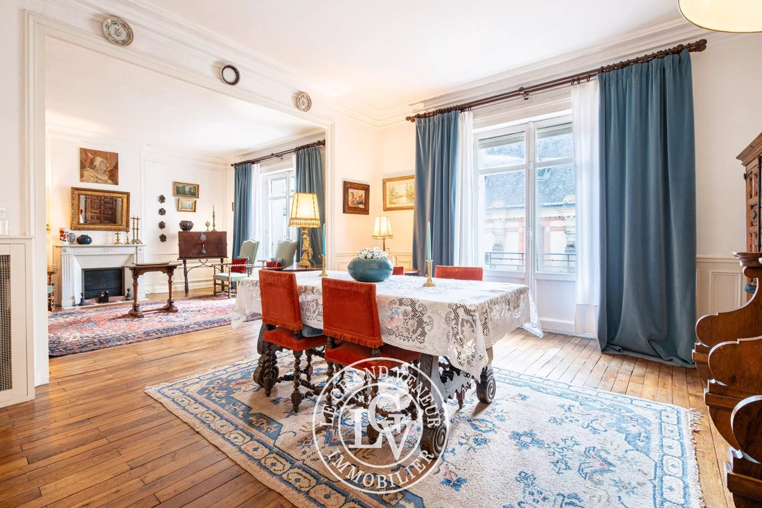 Apartment in Ville Sud Ouest, Fontainebleau, France 5 - 17962238