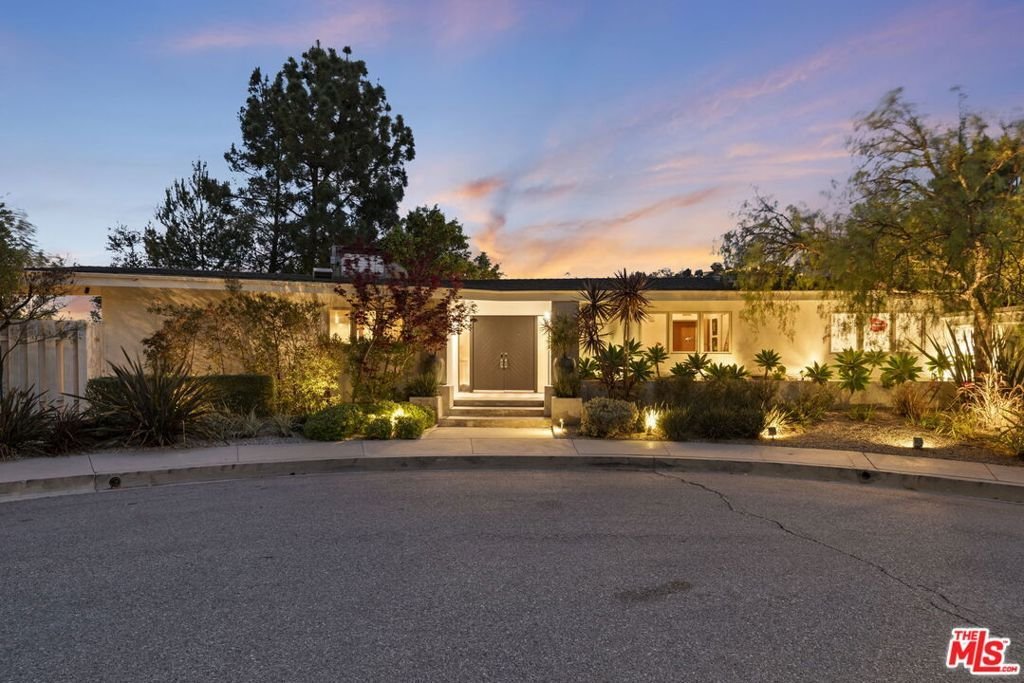 House in Los Angeles, California, United States 1 - 17958236